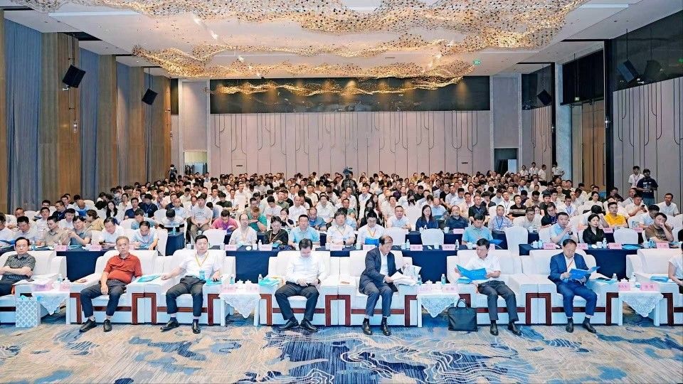 我院教师参加全国智能建造标准宣贯暨质量安全标准化项目交流观摩会